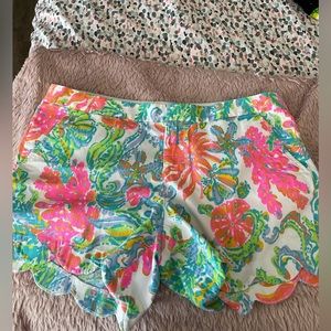 adorable lilly pulitzer shorts!